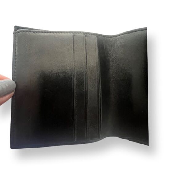 Chanel Black Lambskin Camellia Embossed Short Trifold Wallet - Picture 9 of 12